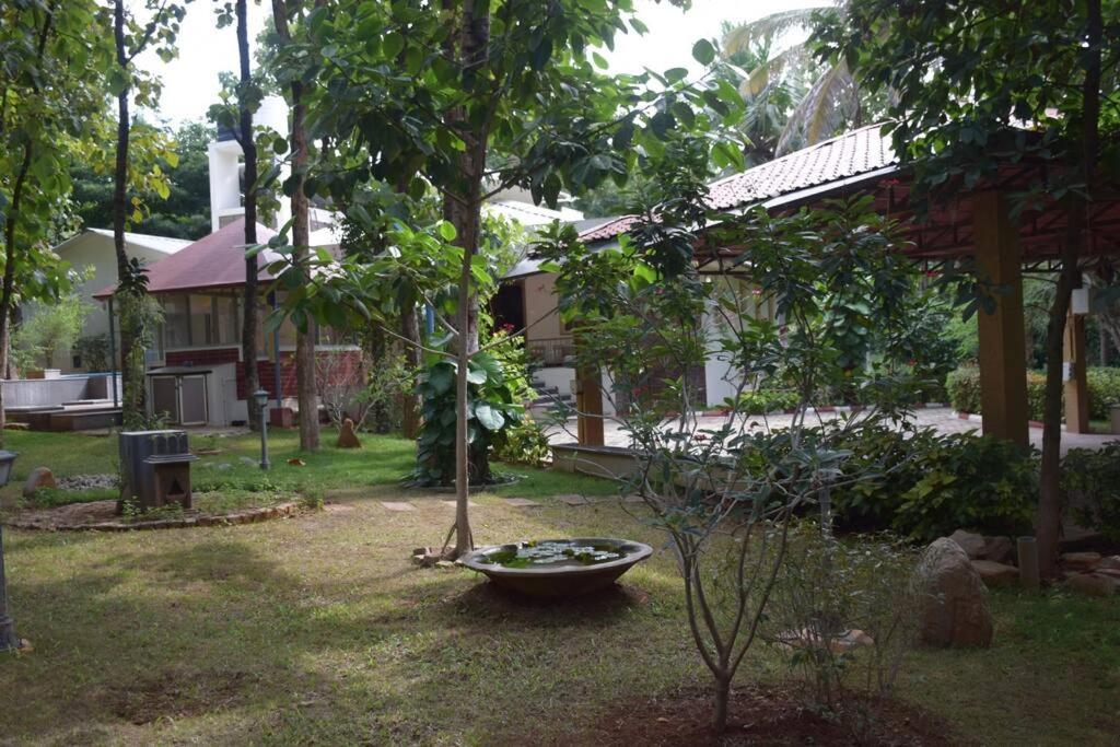 Golden Castle Villa Mysore Bagian luar foto
